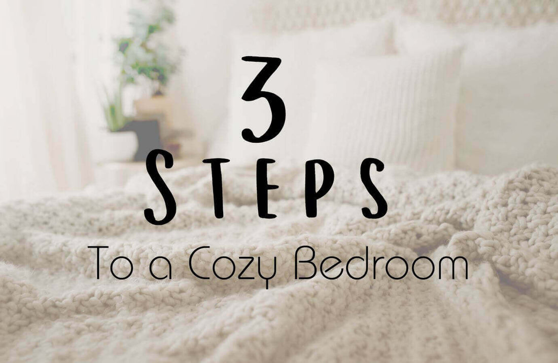 Cozy-bedroom-with-throw-pillows