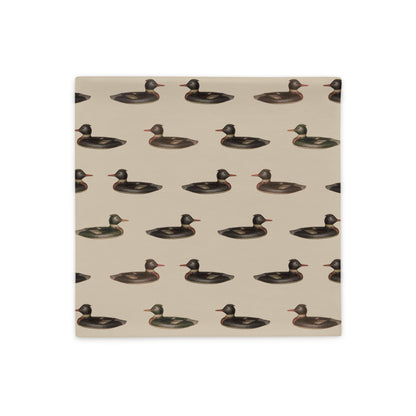 The front side of this pillow cover features a duck pattern, and the back showcases a classic plaid pattern. 